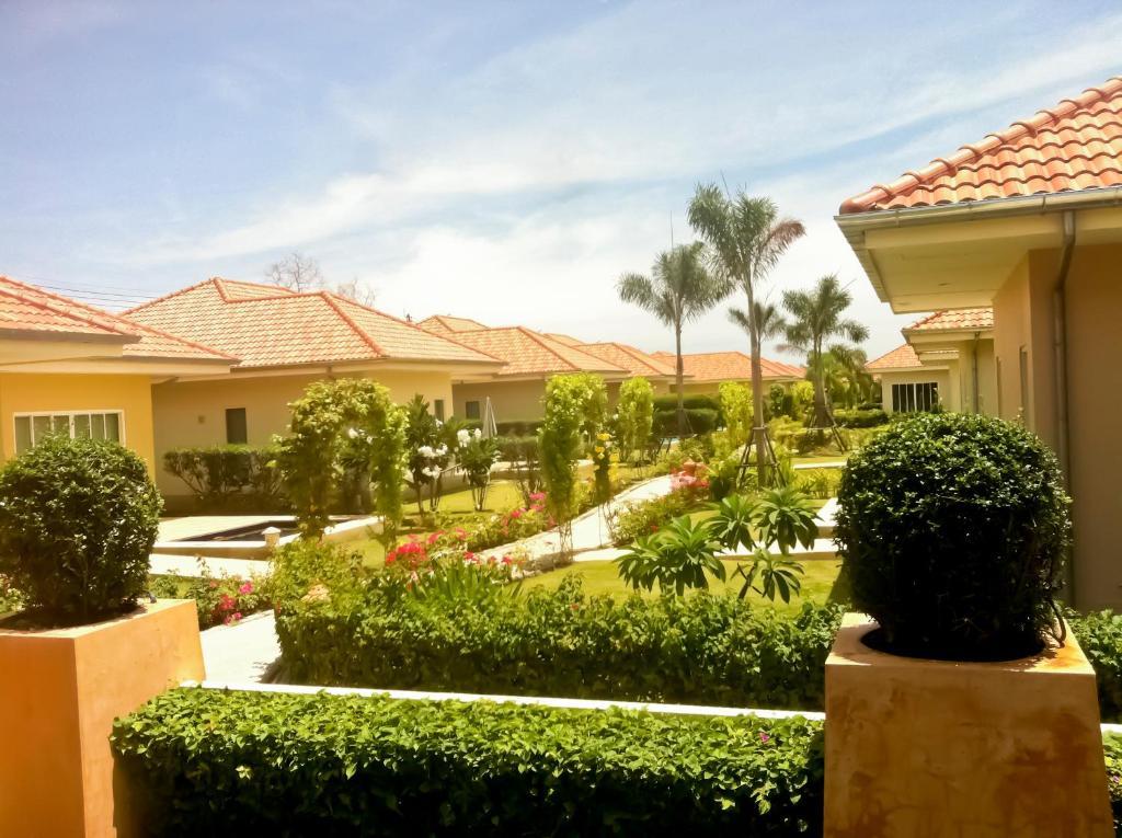 Garden Hills Villa Resort Cha-Am Εξωτερικό φωτογραφία
